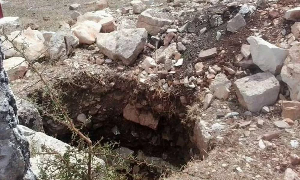 Λαθρανασκαφές σε απόσταση αναπνοής από αρχαιολογικό χώρο της Κρήτης